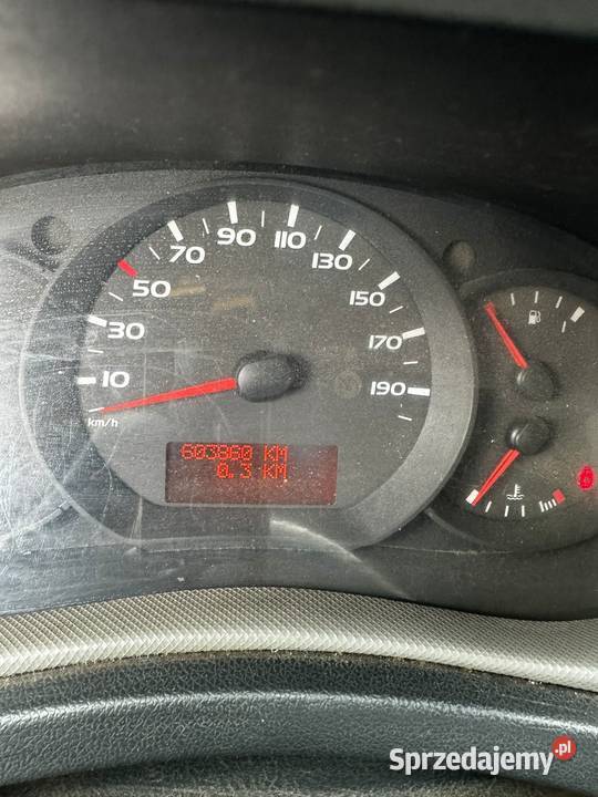 Renault Master 23 d 125 2011r 6 osobowy 1145kg