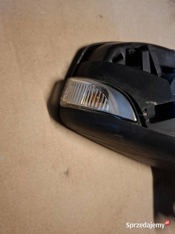 Lusterko zewnętrzne prawe Renault Scenic III Przyborów