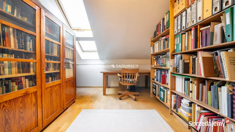 Do sprzedaży lokal Kraków 80m2 dojazd asfaltowy