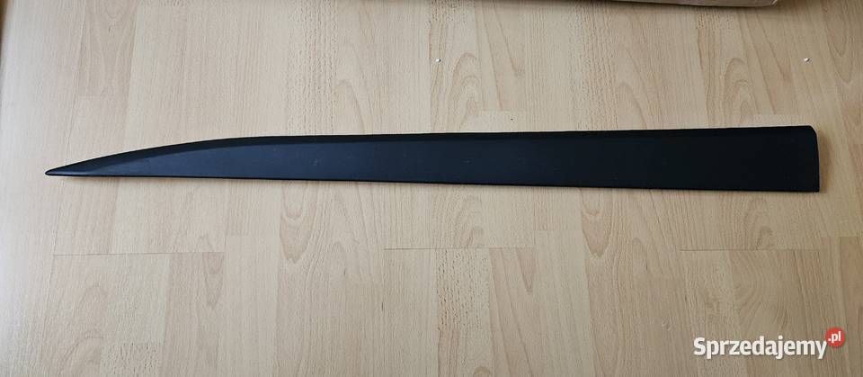 Toyota Aygo X listwa drzwi przód kierowcy Chrzanów