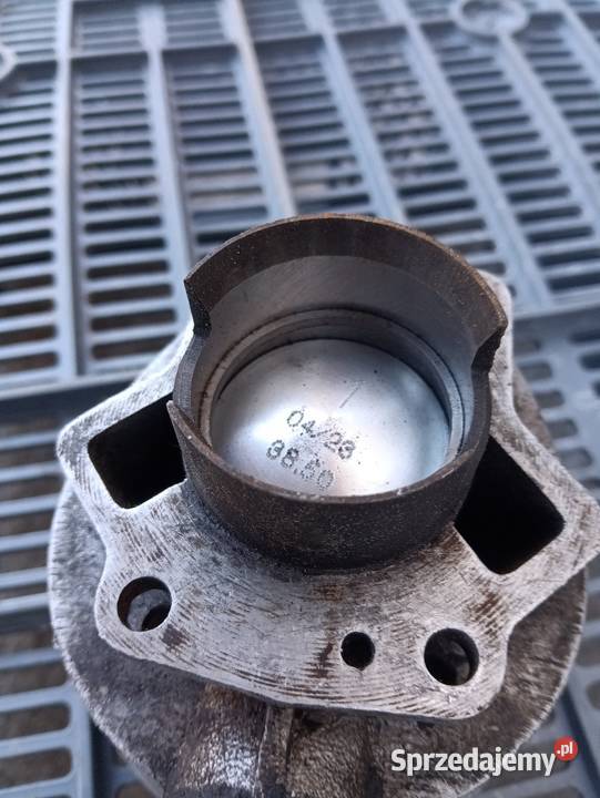 Cylinder Komar S38 oryginalny szlifie Rytel