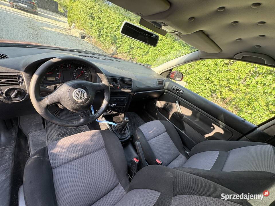 Golf 4 14 benzyna Busko-Zdrój