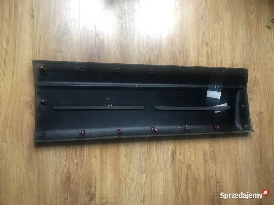 KIA SPORTAGE II 0410 LISTWA DRZWI PRZEDNIA PRAWA