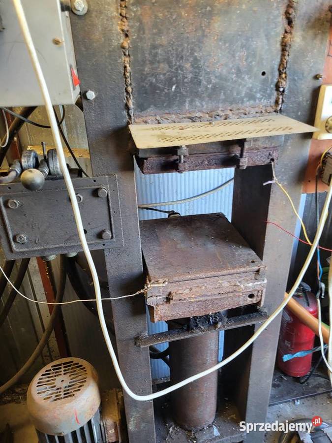 Sprzedam walcarke i prasy do gumy i sylikonu Biznes i Przemysł Tłuste