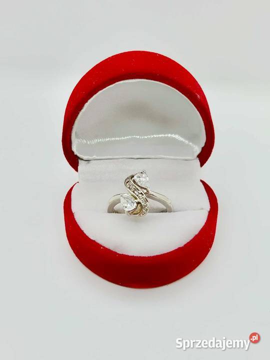 Srebrny Pierścionek pr 925 375g Rozmiar 12 Elbląg sprzedam