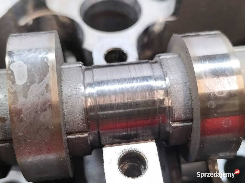 GŁOWICA KOMPLETNA 221112A300 16 17 CRDI Hyundai