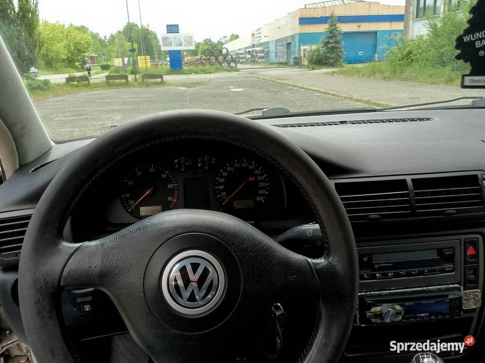 Passat 18 benzyna+LPG Volkswagen Myszków sprzedam