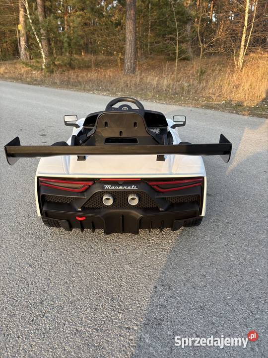 Samochód na akumulator Maserati quad Buggy cross Pojazdy elektryczne i spalinowe Luzino sprzedam