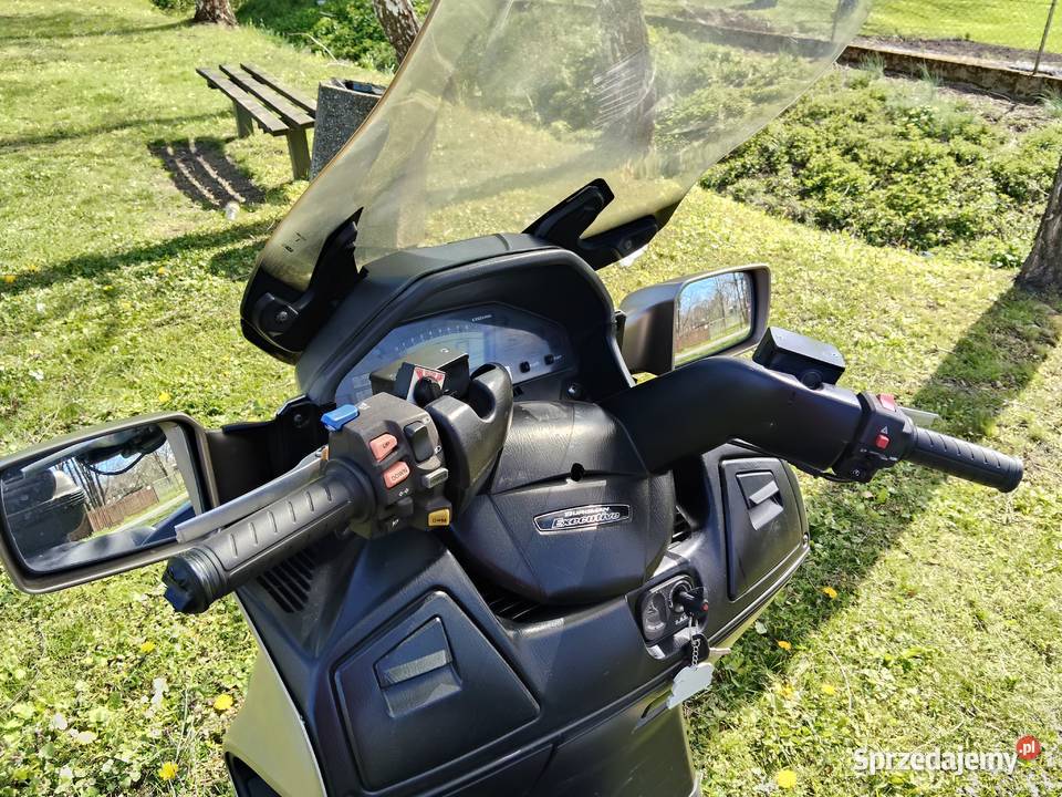 Suzuki Burgman 650 dużym serwisie Dębno