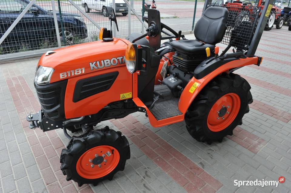 Kubota B1181 4x4 17 Tajęcina sprzedam