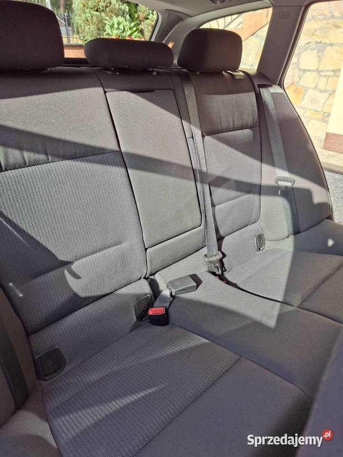 BMW E90 20 Diesel 143 2011 stan Rok produkcji 2011 Końskie sprzedam