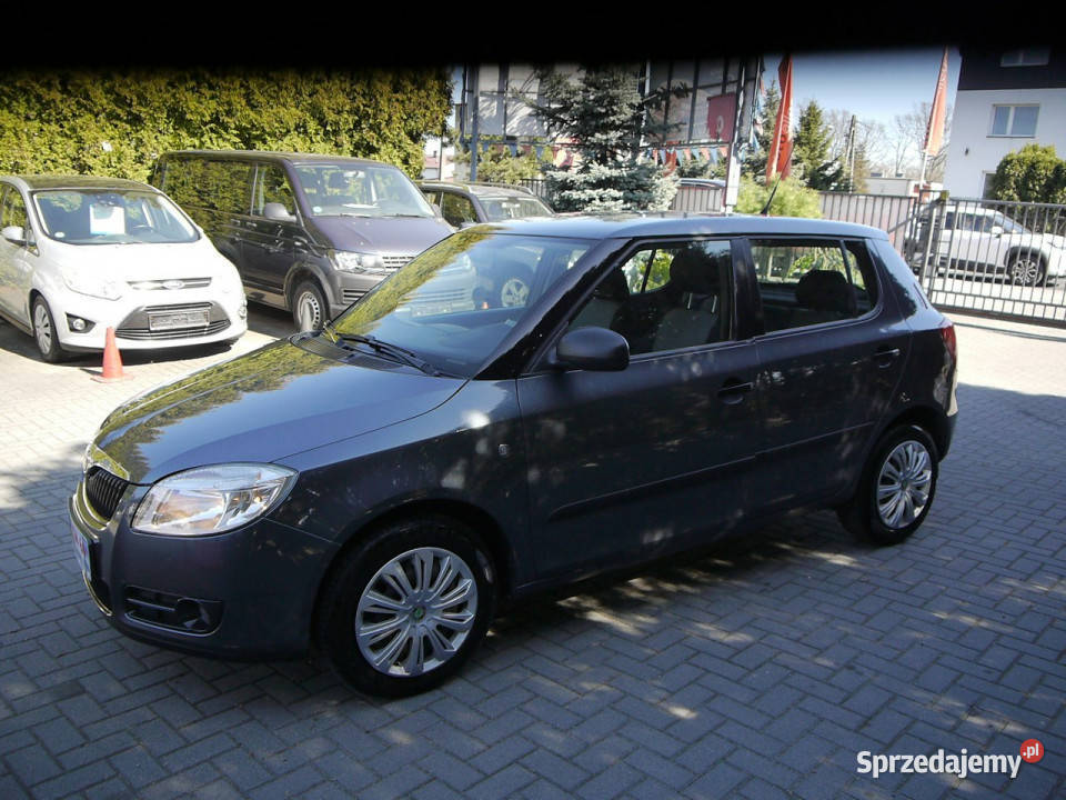 koda Fabia 12mpi Gwarancja 12mcy Navi Kamera bez klimatyzacja Częstochowa