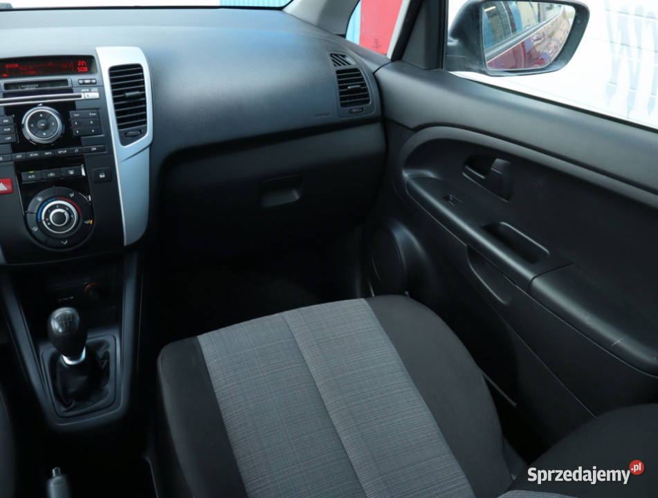 Kia Venga 14 CVVT centralny zamek Łódź sprzedam