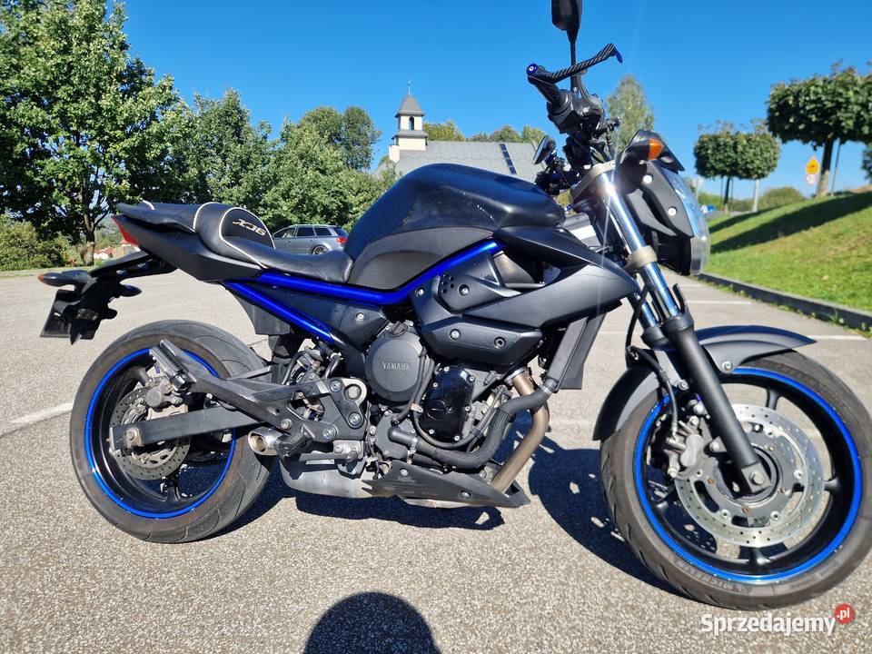 Yamaha XJ6N naked