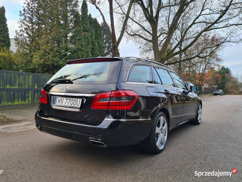 MercedesBenz Eklasa W212 35 350 T 4Matic V6 306 mazowieckie