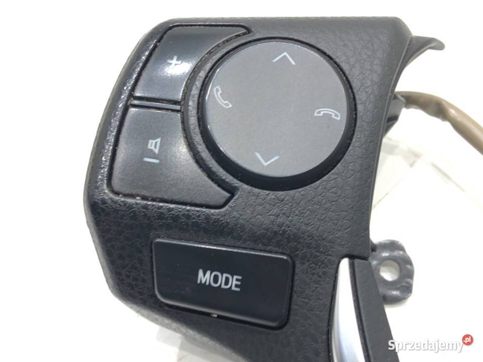 PRZEŁĄCZNIKI KIEROWNICY TOYOTA COROLLA E18 1319