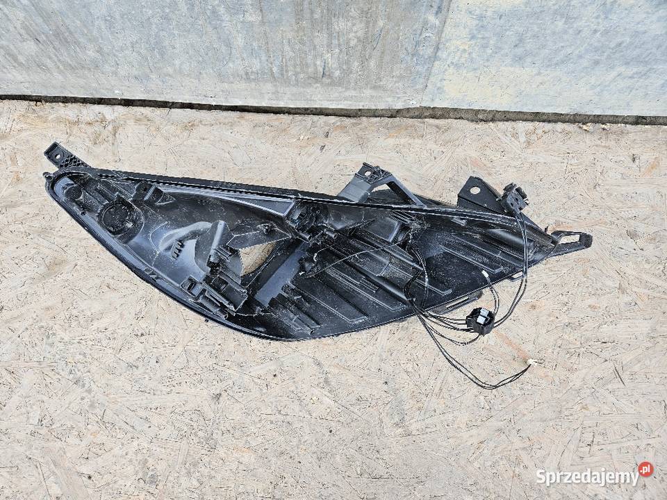 OPEL MERIVA B LIFT OBUDOWA PUSZKA LAMPY PRAWA Międzychód