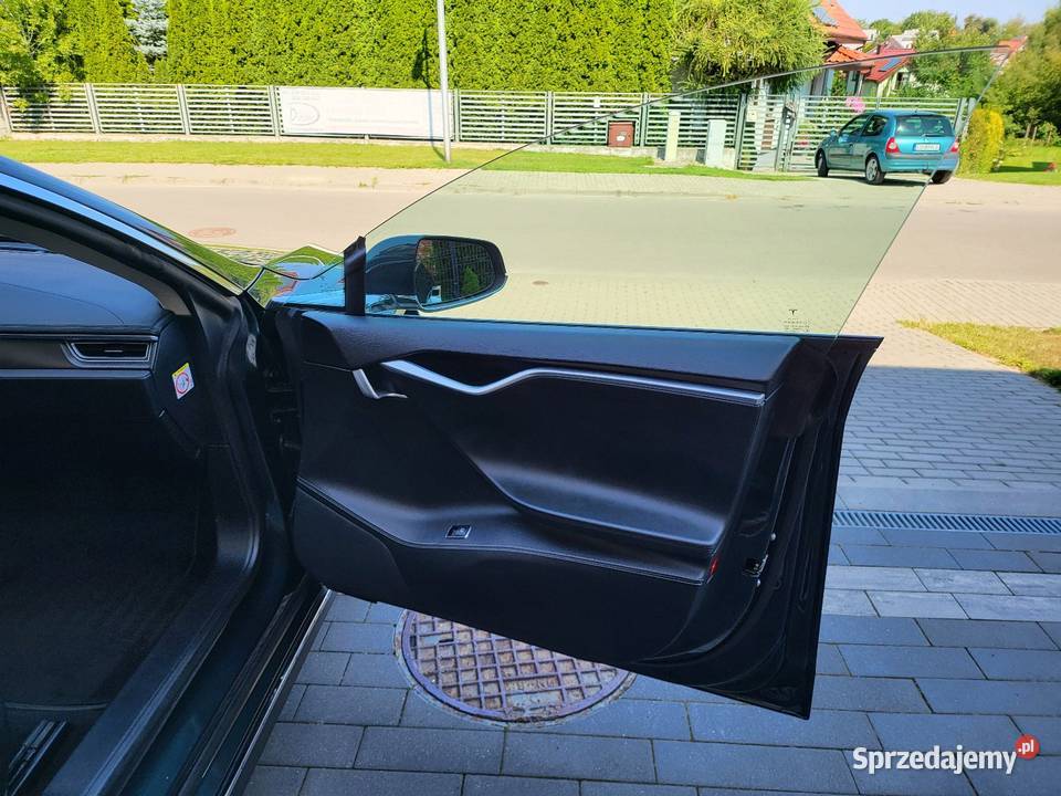Piękna Tesla S Performance P85 450 Dożywotnie elektrycznie ustawiane fotele Lublin