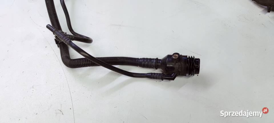 WĄŻ PRZEWÓD WLWEU ADBLUE AUDI A4 A5 8K0131963R AdBlue Przystajń