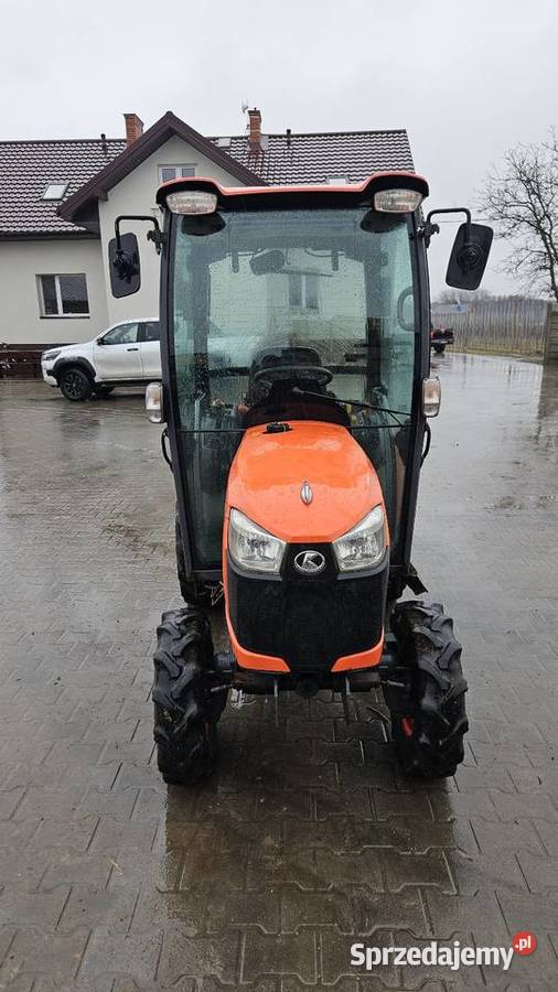 Ciągnik Kubota B2650 4x4 klima 26 hydrostat Sochaczew