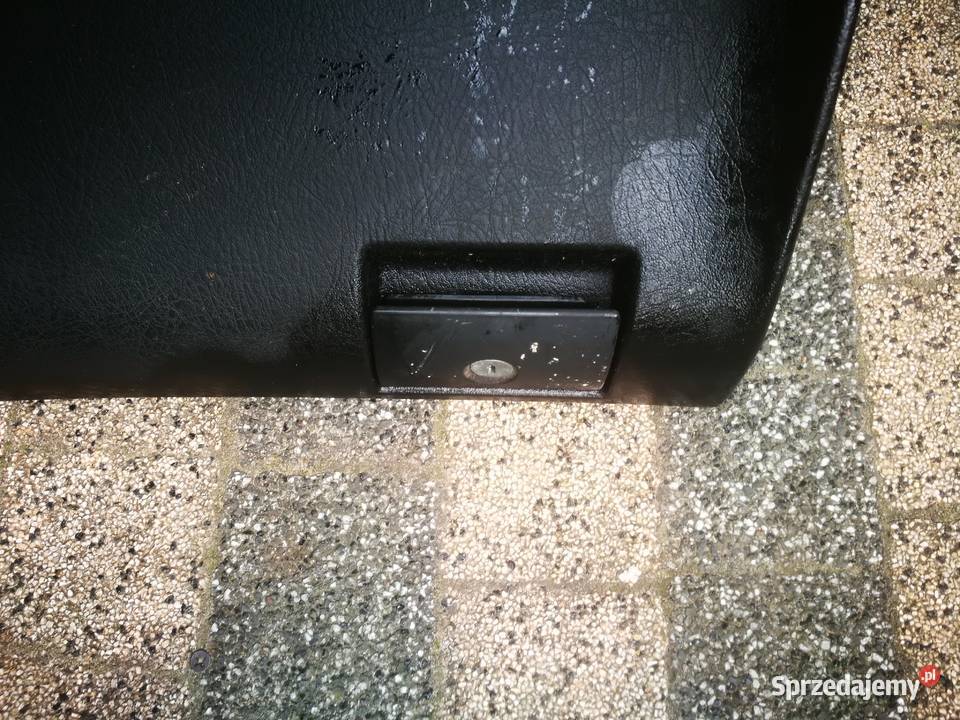Schowek Audi 100 Motoryzacja Biłgoraj