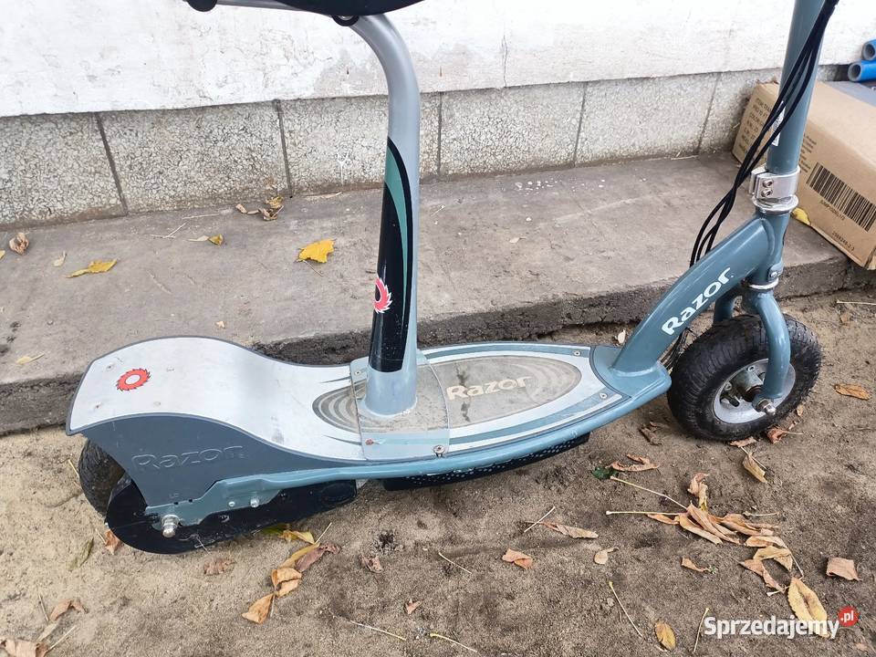 Hulajnoga elektryczna Razor o mocy 250 W do 100 zachodniopomorskie Dębno