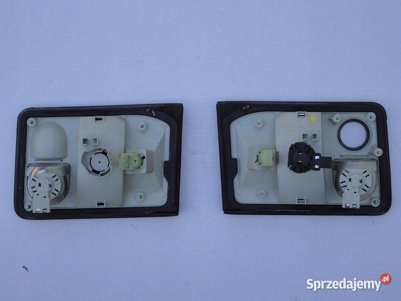 AUDI A8 D2 9402 LAMPA SWIATLO TYLNA KLAPY TYL wielkopolskie Przemęt