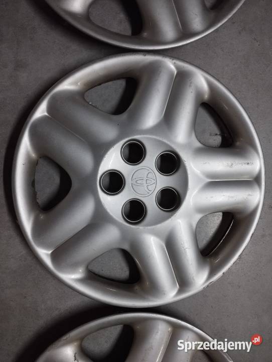 Kołpaki Toyota Avensis 15 Warszawa