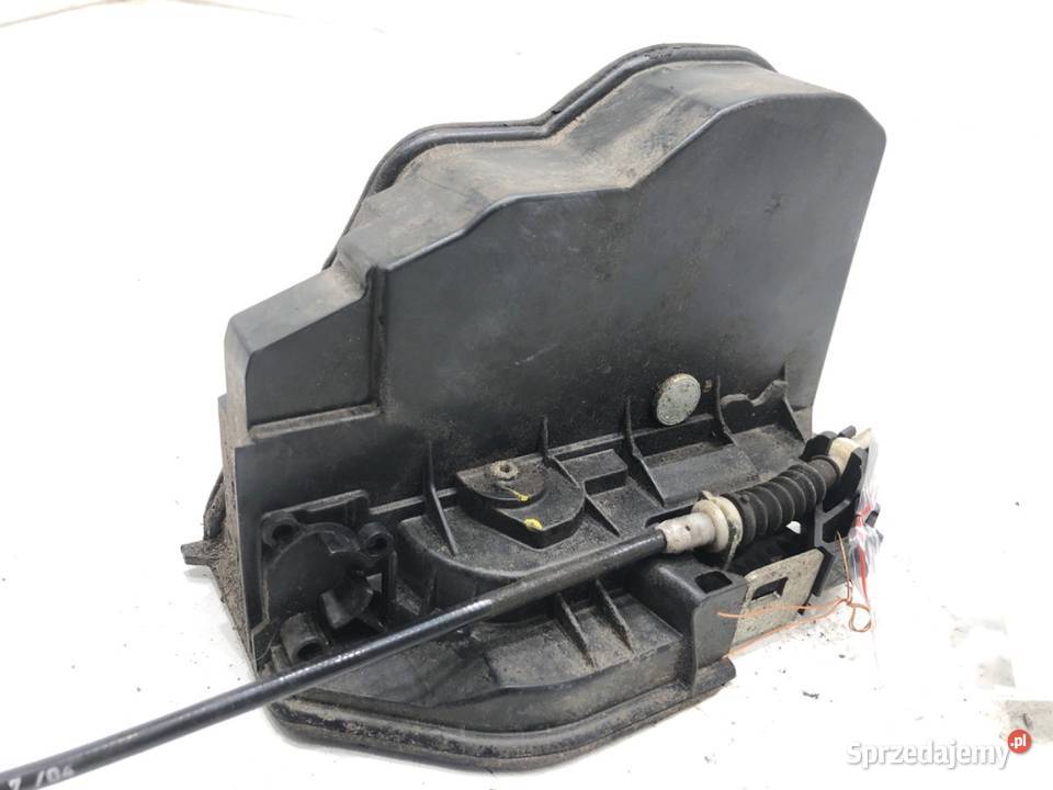 ZAMEK DRZWI PRAWY TYŁ BMW E83 SUV 7167070 0311 podkarpackie