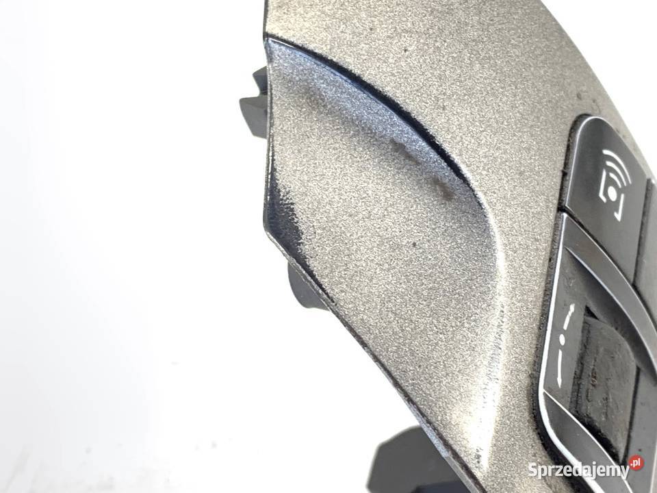 PRZEŁĄCZNIKI KIEROWNICY OPEL ZAFIRA B 13126750 osobowe