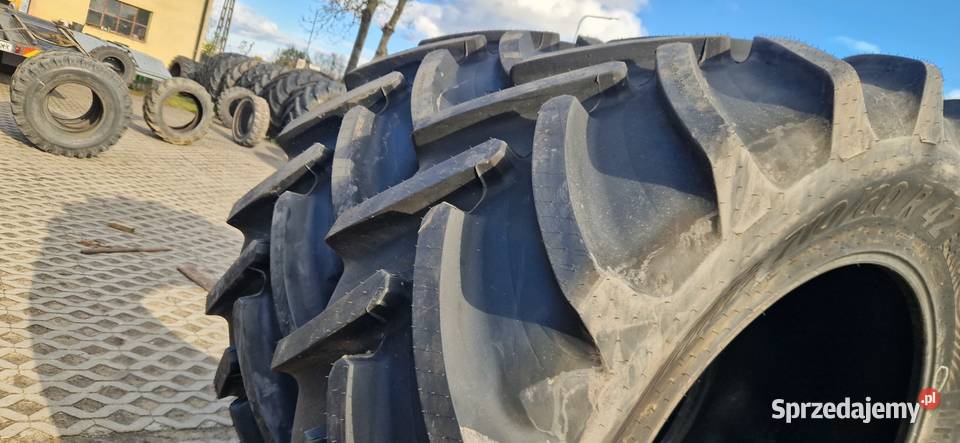 71060r42 65065r42 Continenal Nowe 100 bieżnik