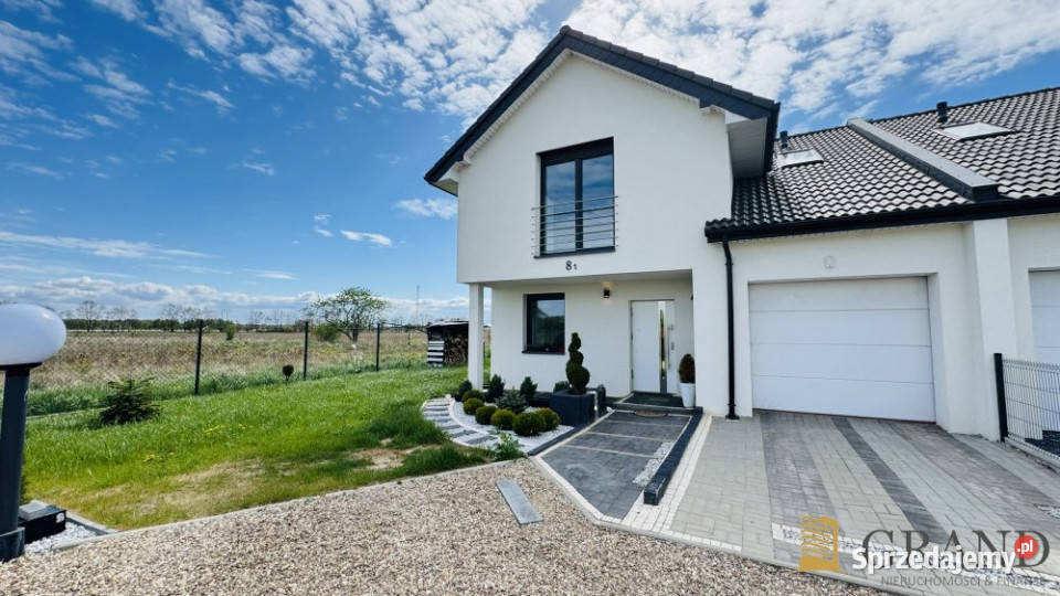 sprzedaży domu bliźniaka Dziwnówek 13512m2 zachodniopomorskie