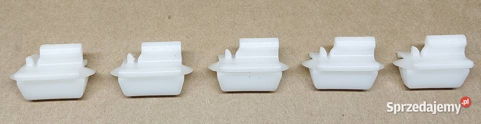 SPINKA LISTWY BOCZNA SZEROKA MERCEDES 190 W201 osobowe Mielęcin