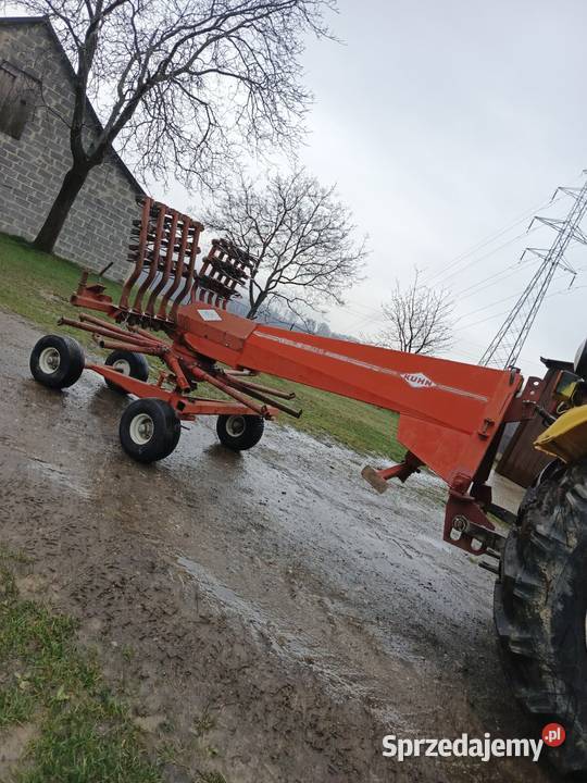 Zgrabiarka Karuzelowa do siana KUHN 3m Zgrabiarki i przetrząsacze Lubinka