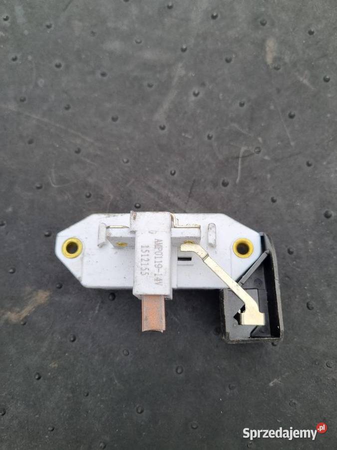 Sprzedam regulator napięcia do Fiata Cinquecento