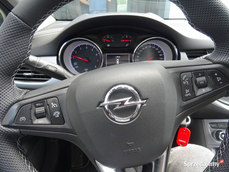 Opel Astra 14 125 Edycja 120 lat OplaKrajowy sprzedam