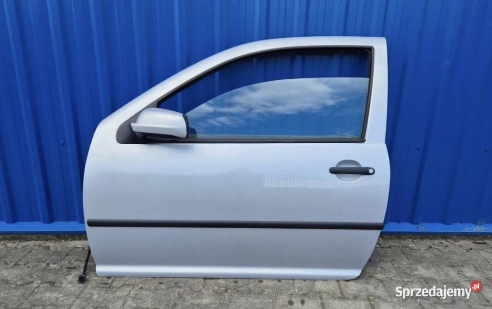 DRZWI PRZÓD LEWY VW GOLF IV 4 LB7Z SREBRNE 3D HB Drzwi świętokrzyskie Działoszyce sprzedam
