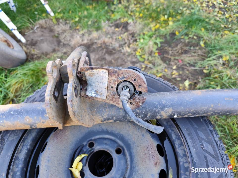 Hak holowniczy Peugeot 206