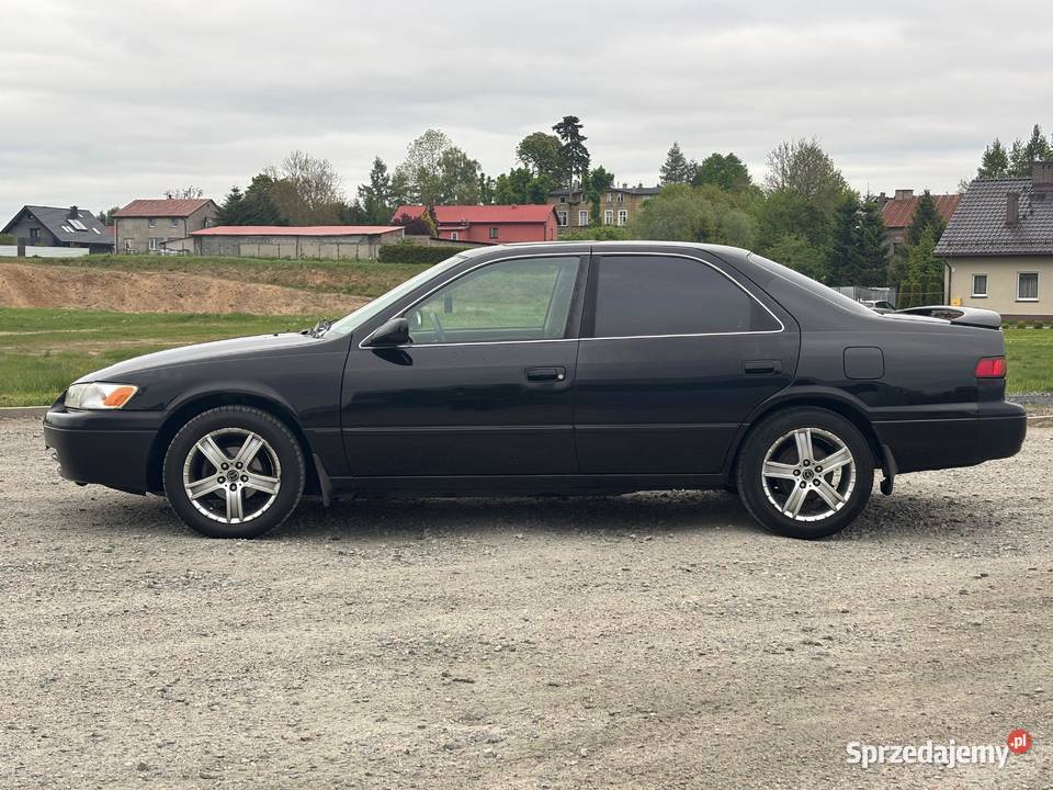 Toyota Camry 1997 22 benz BEZ RDZY YOUNGTIMER
