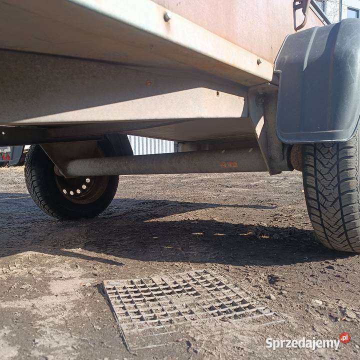 Przyczepka samochodowa lekka z zabudową Bydgoszcz