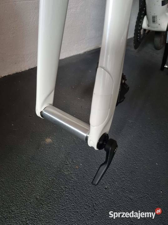Adapter 15x100 do Thule OutRide 561 Thruaxle sprzedam