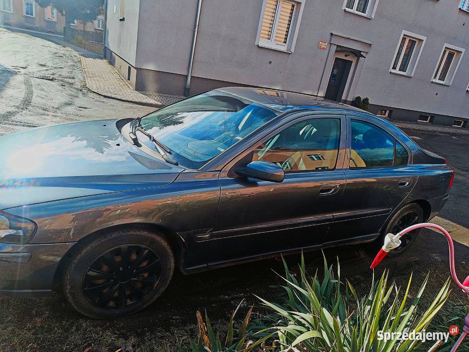 Volvo S60 2401cm3 Świerzawa