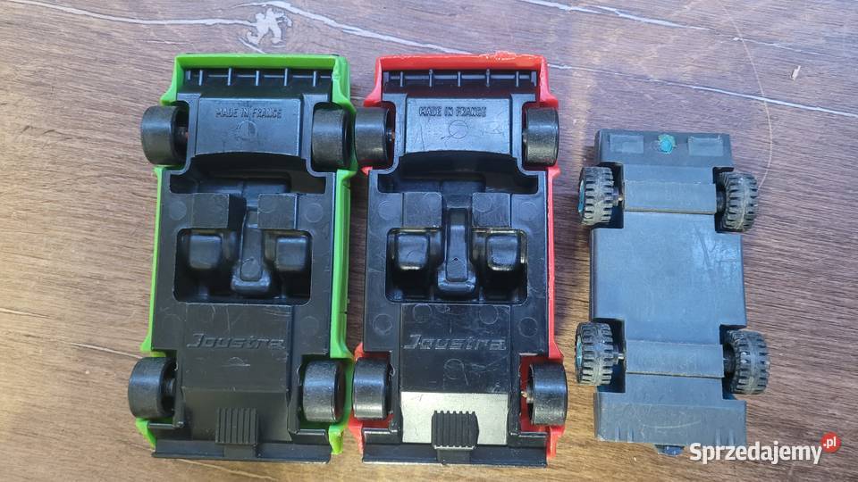 Samochody PRL zabawki prl ferrari auto wyścigowe 3 lata+ Jawor sprzedam