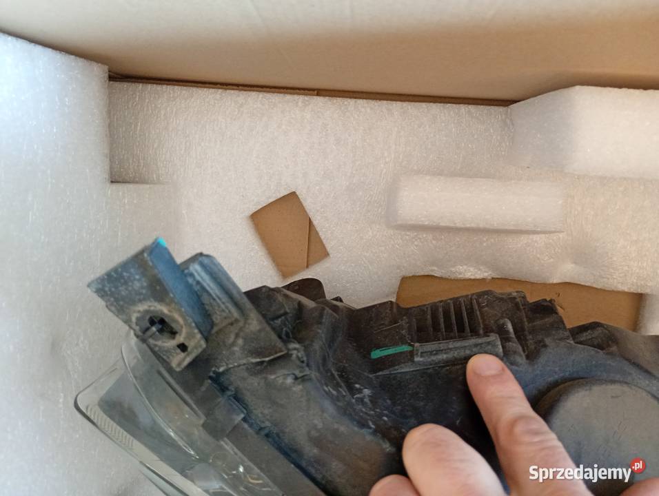 Reflektor Renault Captur LP Mińsk Mazowiecki