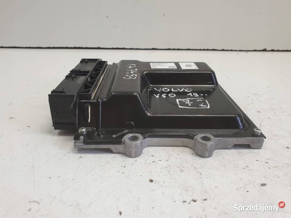 Volvo V60 II 20 D4 STEROWNIK SILNIKA komputer osobowe Chełm