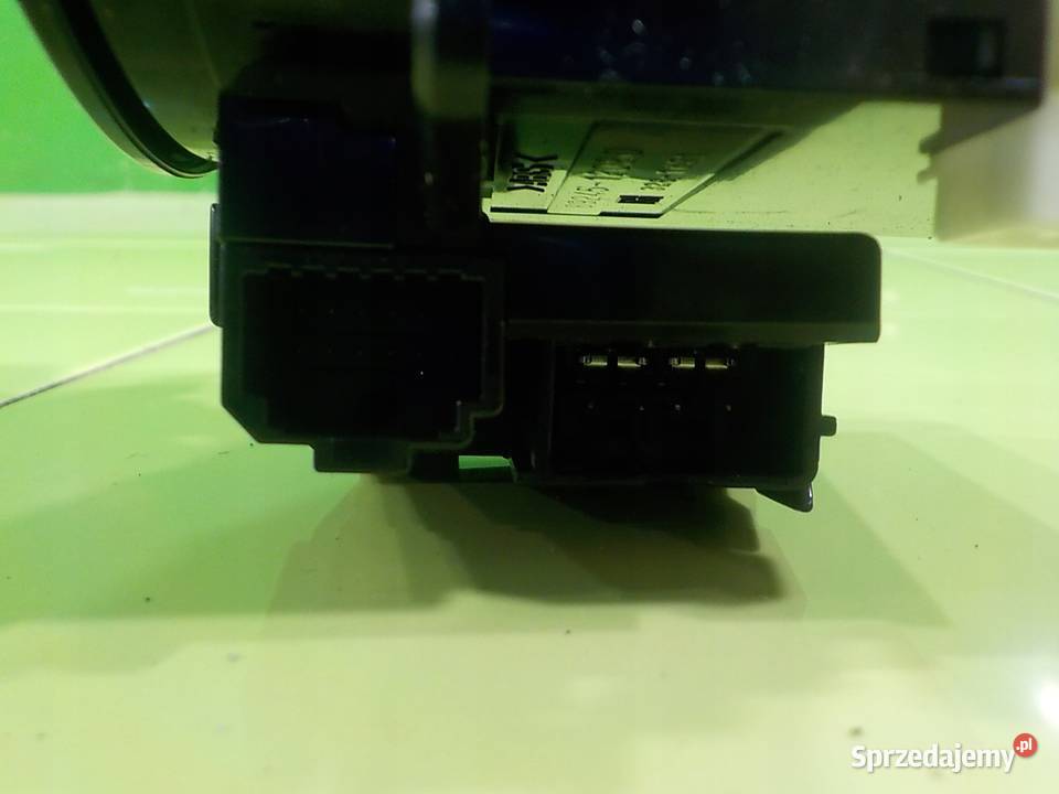 TOYOTA URBAN CRUISER 13 VVTI 09r 5D tasma zwijak osobowe mazowieckie