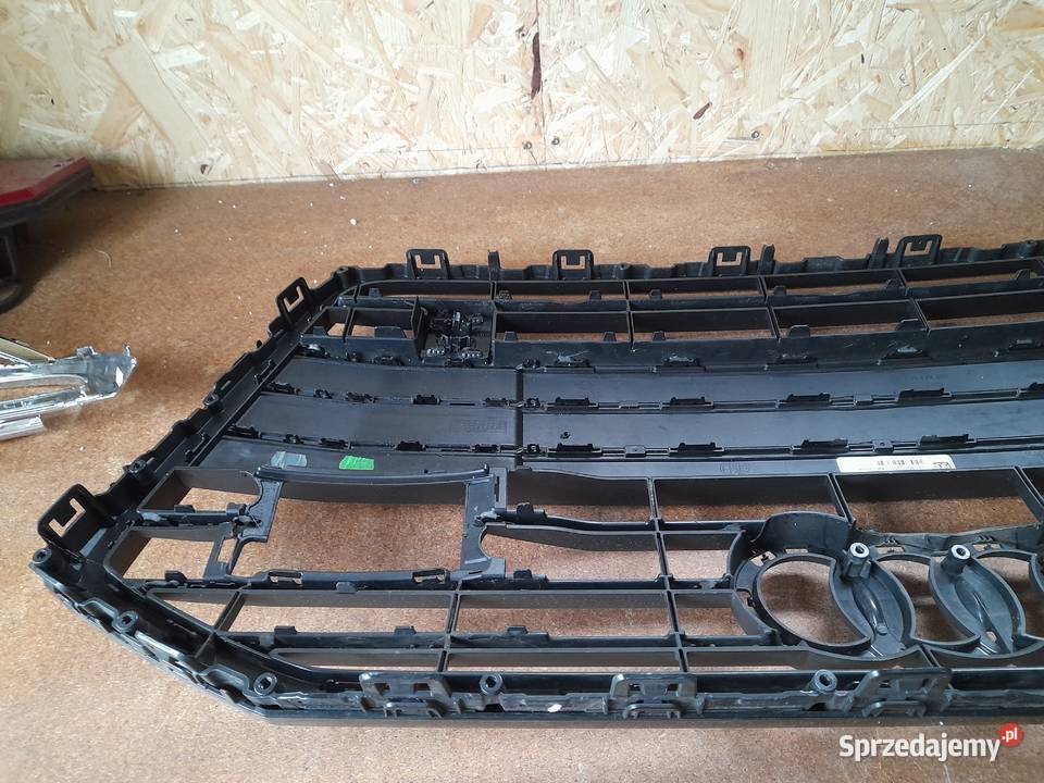 AUDI A6 C8 GRILL ATRAPA CHŁODNICY 4K0853651C osobowe Goleniów