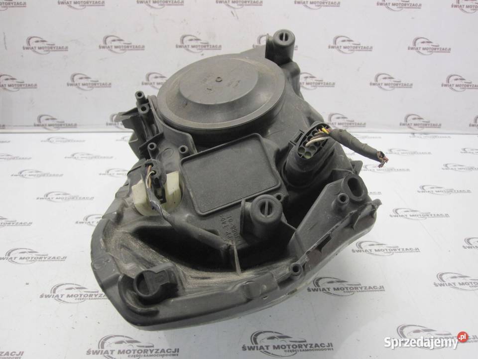 SKODA FABIA II 10r lampa lewa przód ANGLIK Lampy przednie sprzedam
