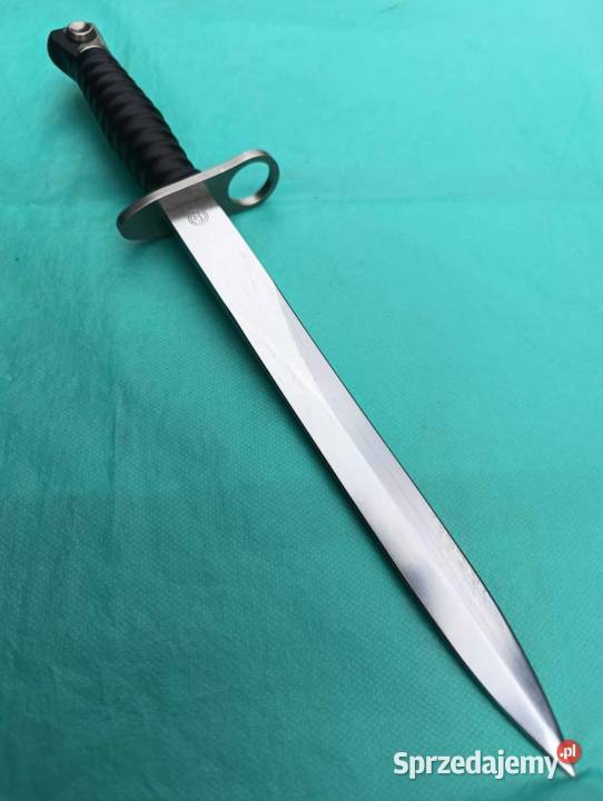 Bagnet szwajcarski z oryginalną żabką