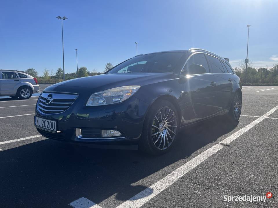 Opel Insignia kombi 18 benzyna LPG 2010 mazowieckie Legionowo
